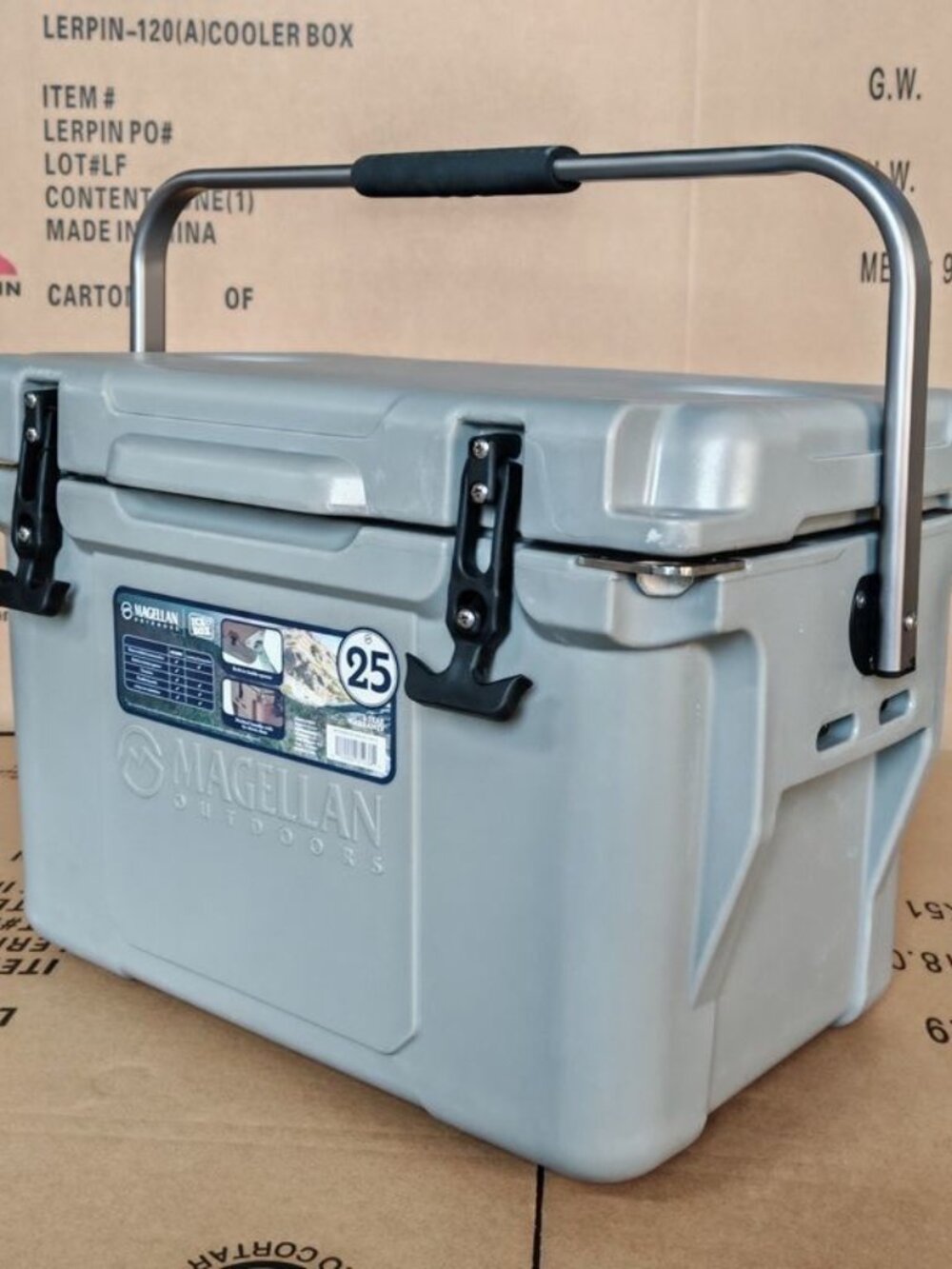 MAGELLAN OUTDOORS Car Portable Insulated Cooler Box